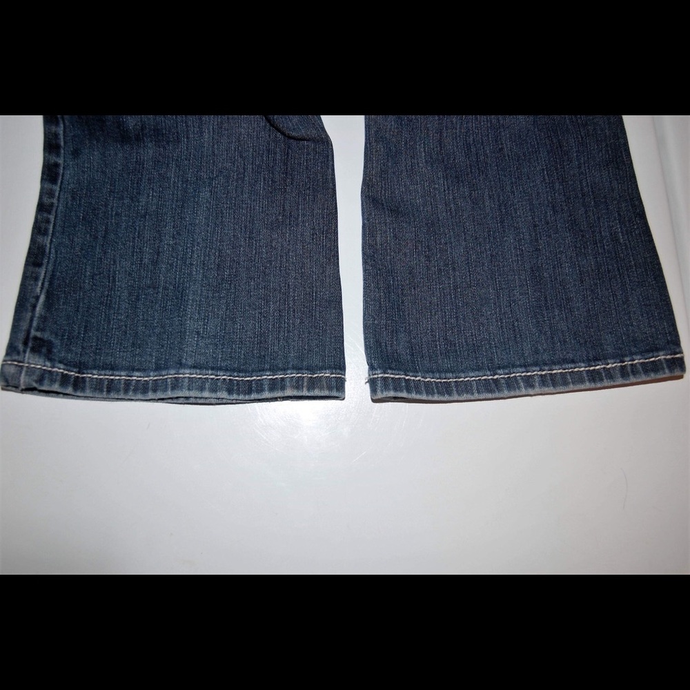 Jeans - Picture 3 of 3